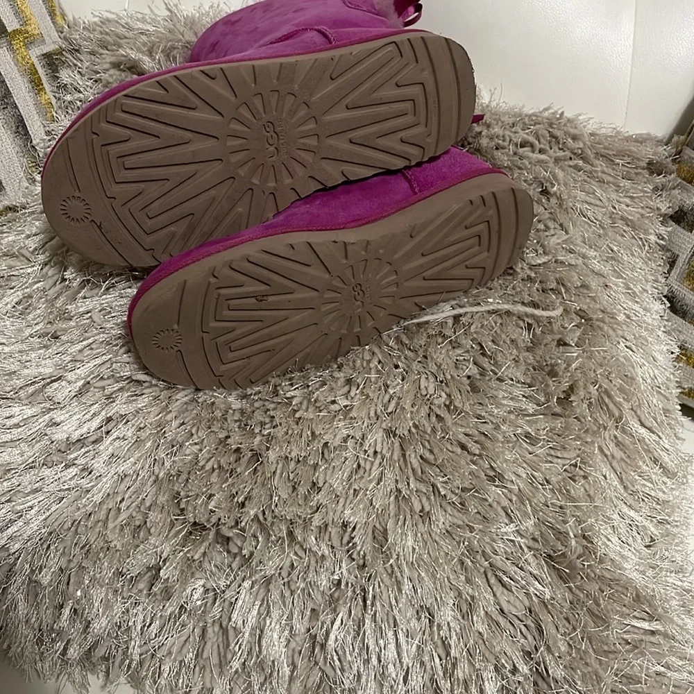 Boots - Picture 4 of 4